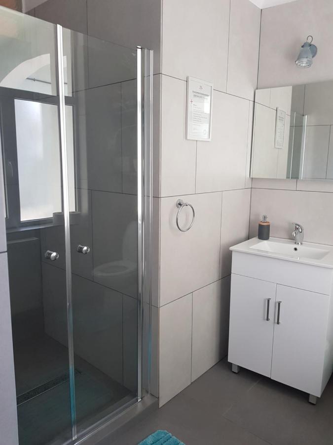 Atrium 24 Studio ซิวิโชอารา ภายนอก รูปภาพ